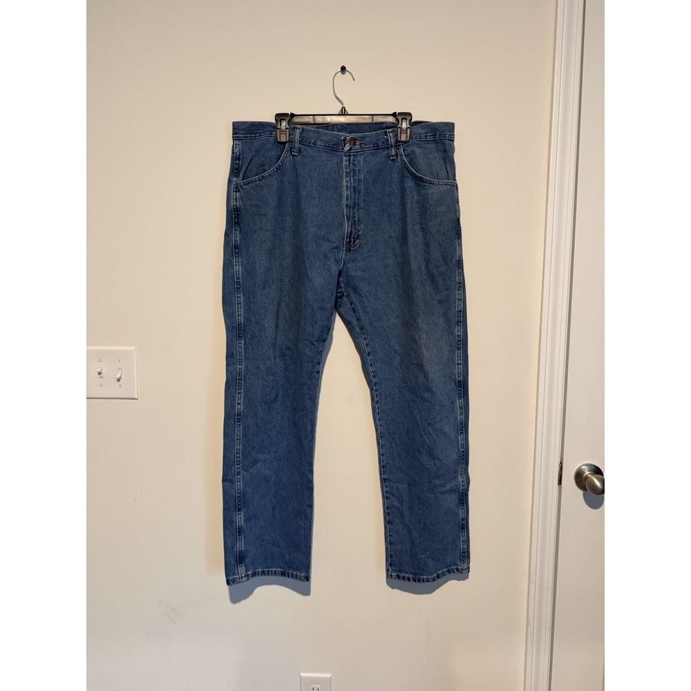 Wrangler Regular Fit Comfort Flex Waistband 38x30 men's jeans